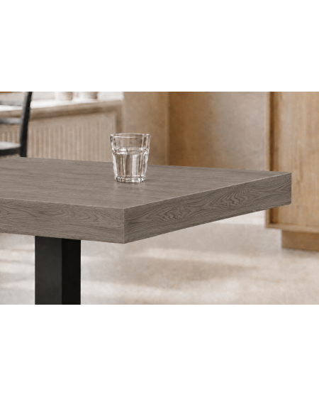 Tisch ALFA S Schwarz mit Laminierte-Platten 18 mm